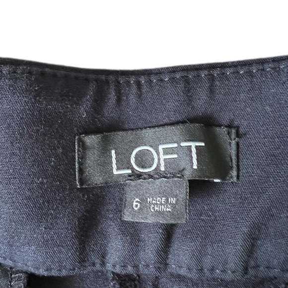 Loft crop wide leg pants, jet black size 6. Flat front with clasps, pockets VGUC - Picture 7 of 8